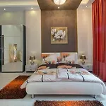 Ultra Central Stay 2Bdrm